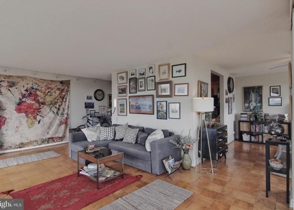 4515 Willard Avenue - Photo 1