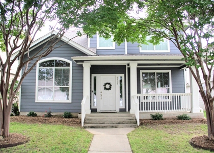 1717 Thompson Trl - Photo 1