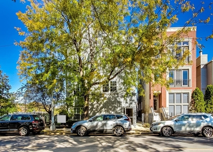 1640 W Diversey Parkway - Photo 1