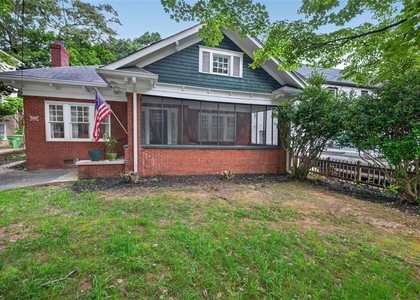 582 Clifton Road Ne - Photo 1