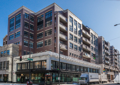 3833 N Broadway Street - Photo 1