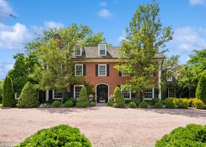 82 Woodley Road - Photo 1