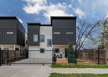 5407 Lee Street - Photo 1