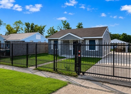 218 Hoffman Street - Photo 1