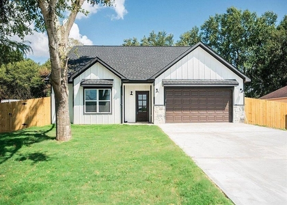 2414 Myrtle Street - Photo 1