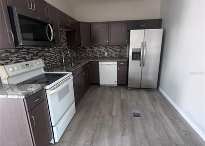 32 Ada Street - Photo 1
