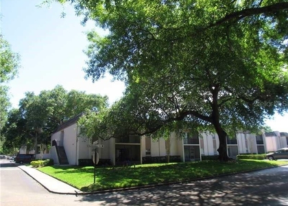 801 Russell Lane - Photo 1