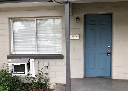 7208 N Nebraska Avenue - Photo 1