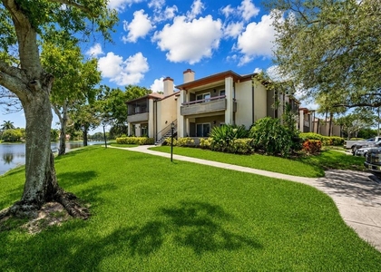10263 Gandy Boulevard N - Photo 1