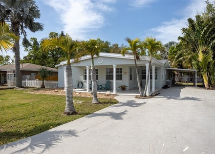 711 Bayshore Drive - Photo 1