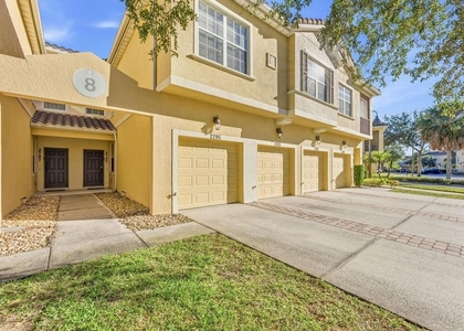 2795 Oakwater Dr - Photo 1