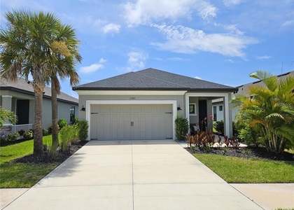15285 Shady Palms Lane - Photo 1