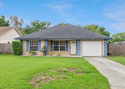 1711 Charleston Lane - Photo 1