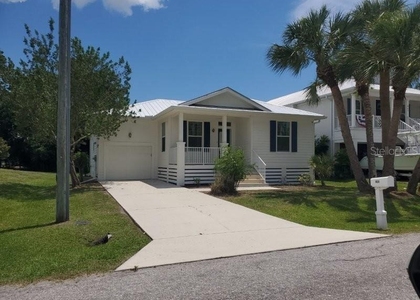 431 W Mckenzie Street - Photo 1