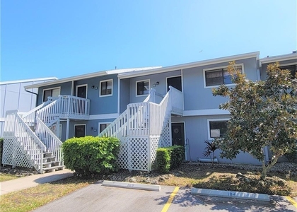 6033 34th Street W - Photo 1
