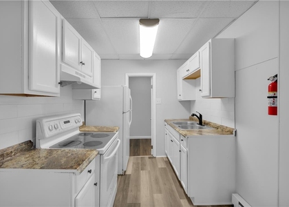 149 W Ridge Street - Photo 1