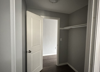 270 Laurel Street - Photo 1