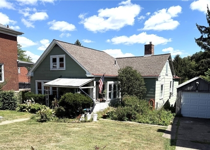 1317 Beechview Ave - Photo 1