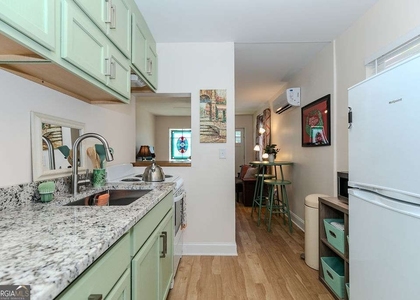 150 South Avenue Se - Photo 1