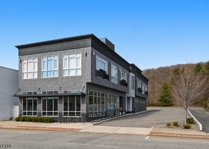 271 Millburn Ave - Photo 1