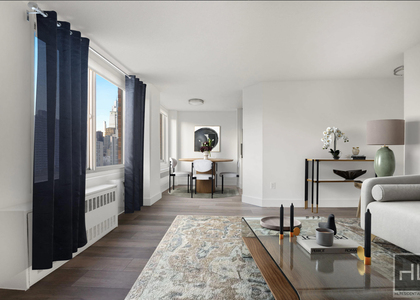 Second Avenue - Photo 1