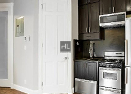 West 103 Street - Photo 1
