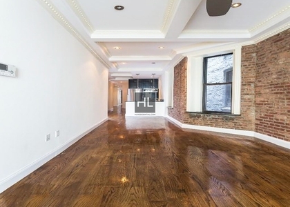 W 103rd St. - Photo 1