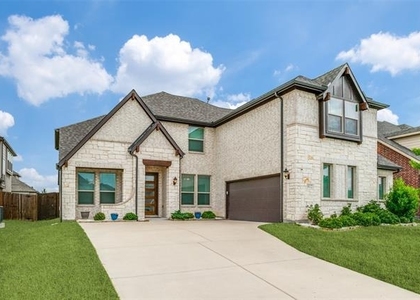 812 Woodview Court - Photo 1
