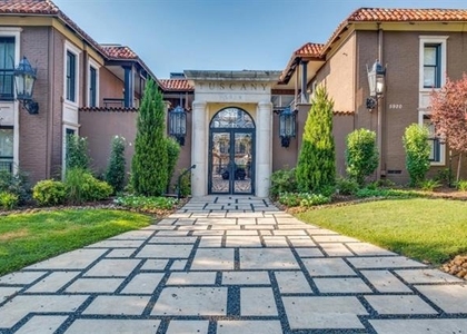 5932 Sandhurst Lane - Photo 1
