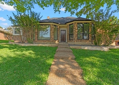 1213 Sycamore Drive - Photo 1