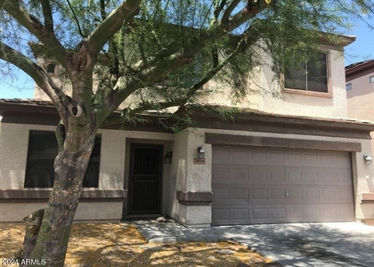 3618 W Marconi Avenue - Photo 1