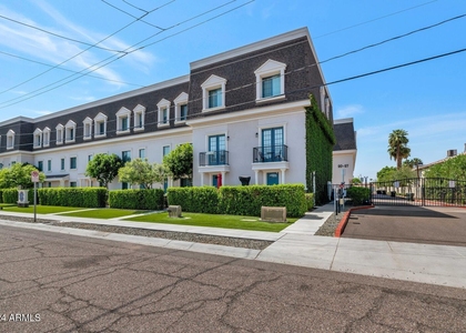 4438 N 27th Street - Photo 1
