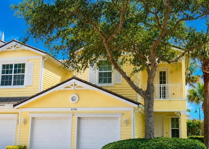 2200 Mariner Bay Boulevard - Photo 1
