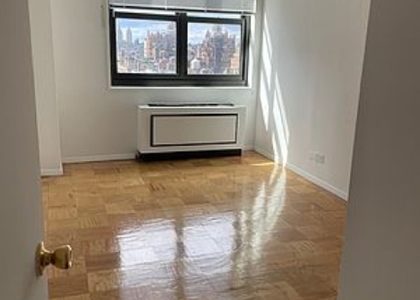 72nd street and 3rd avenue - Photo 1