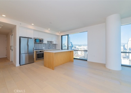 400 S Broadway S - Photo 1
