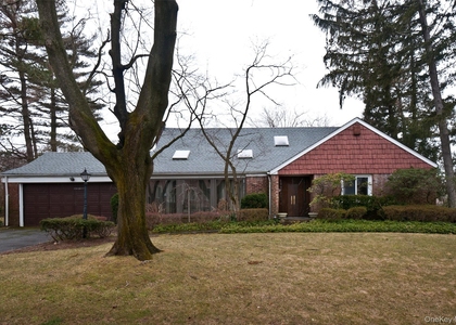 70 Longfellow Road - Photo 1