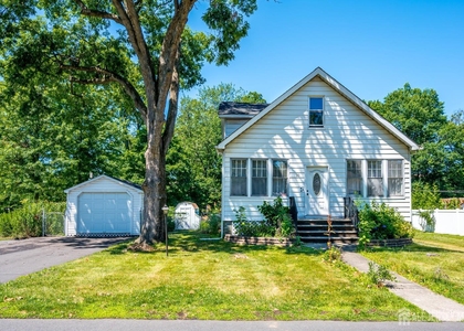 10 Jeff Street - Photo 1