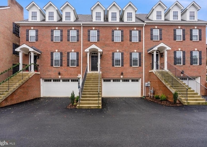 1553 Rivertown Place - Photo 1