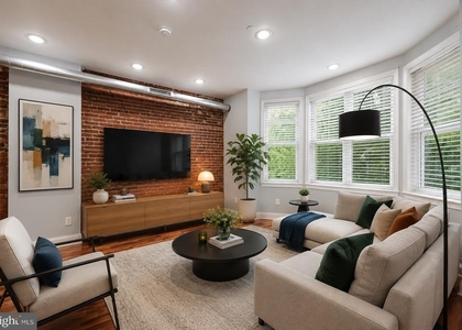 3220 W Diamond Street - Photo 1