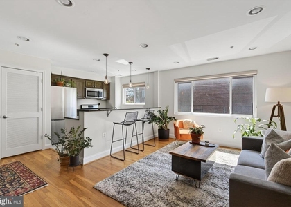 804 Taylor Street Nw - Photo 1