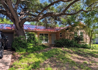 9705 Marlborough Dr - Photo 1