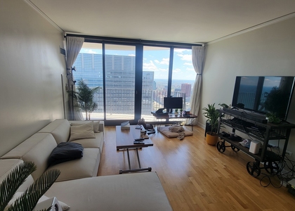 225 N Columbus Drive - Photo 1