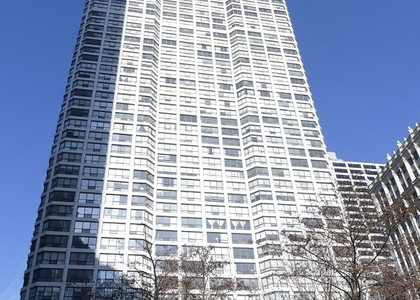 405 N Wabash Avenue - Photo 1