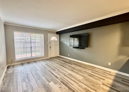 829 Wax Myrtle Lane - Photo 1
