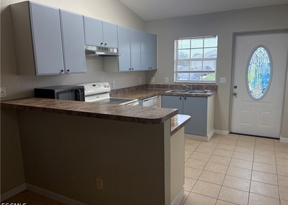 4545 26th Street Sw - Photo 1