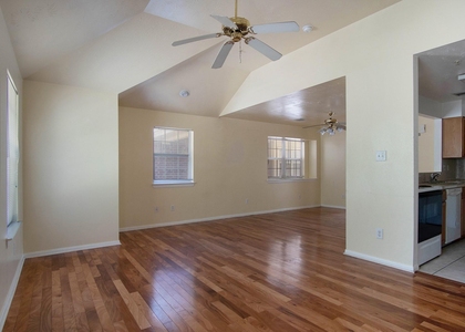 1209 Lovett Street - Photo 1