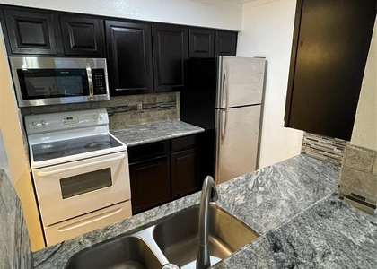 18519 Egret Bay Boulevard - Photo 1