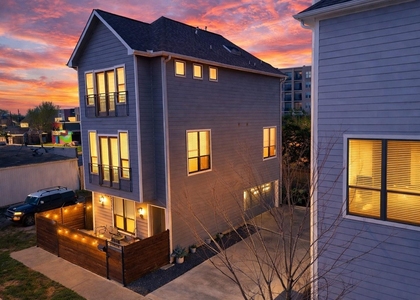 1206 W 14th Street - Photo 1