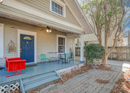 914 Snover Street - Photo 1