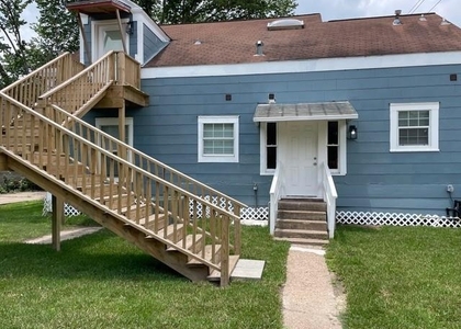 501 1/2 Johnson Street - Photo 1